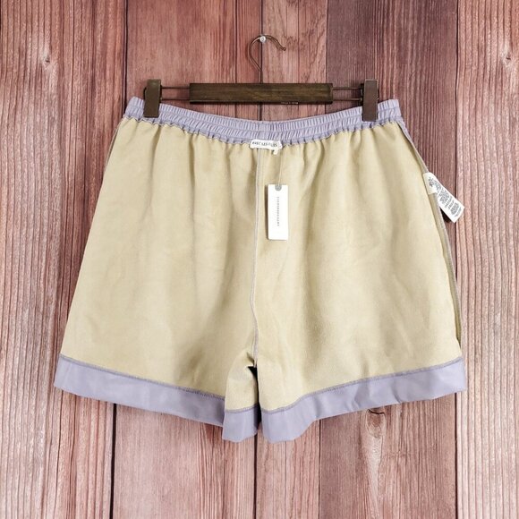 NWT Anthropologie Avec Les Filles Womens Size Large Faux Leather Shorts Lavender - Picture 5 of 13